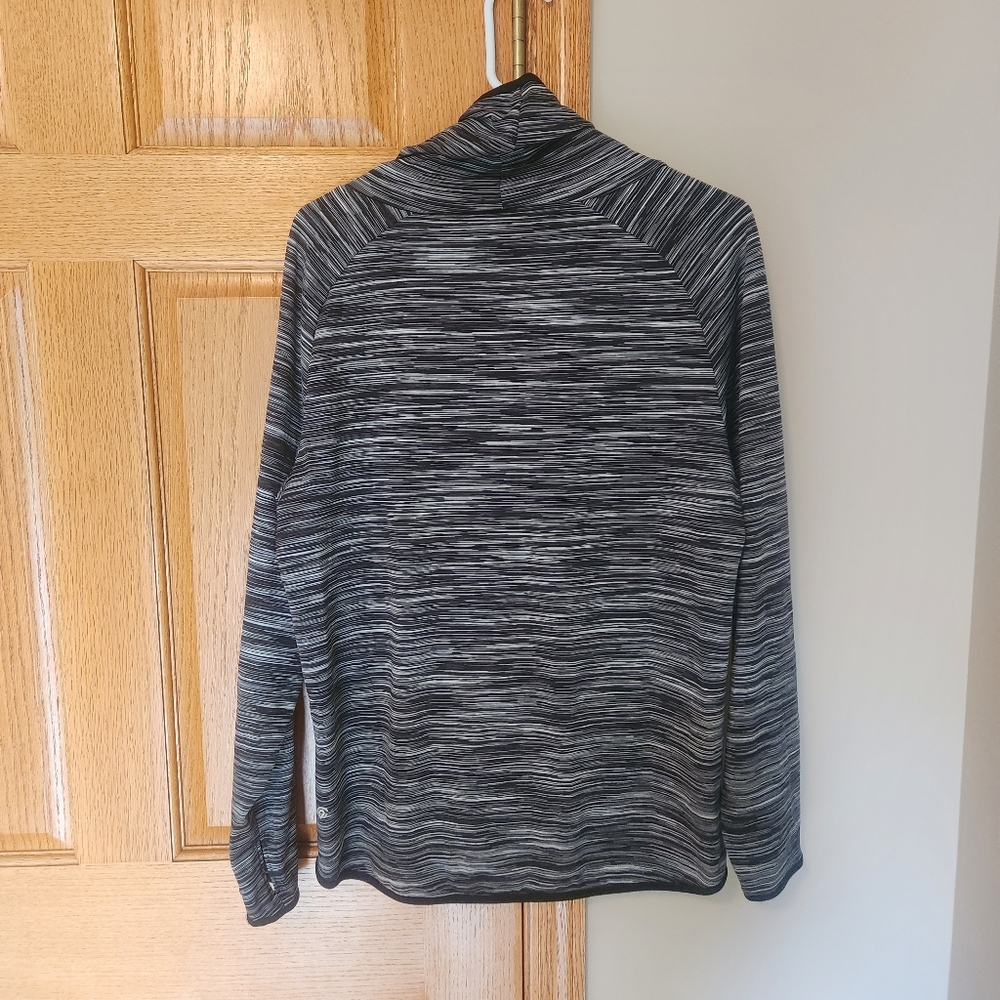 Champion Long-Sleeve - Picture 6 of 9